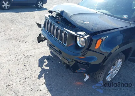 2022 Jeep Renegade Latitude 4X4 z USA, uszkodzony, nr VIN ZACNJDB19NPN80668